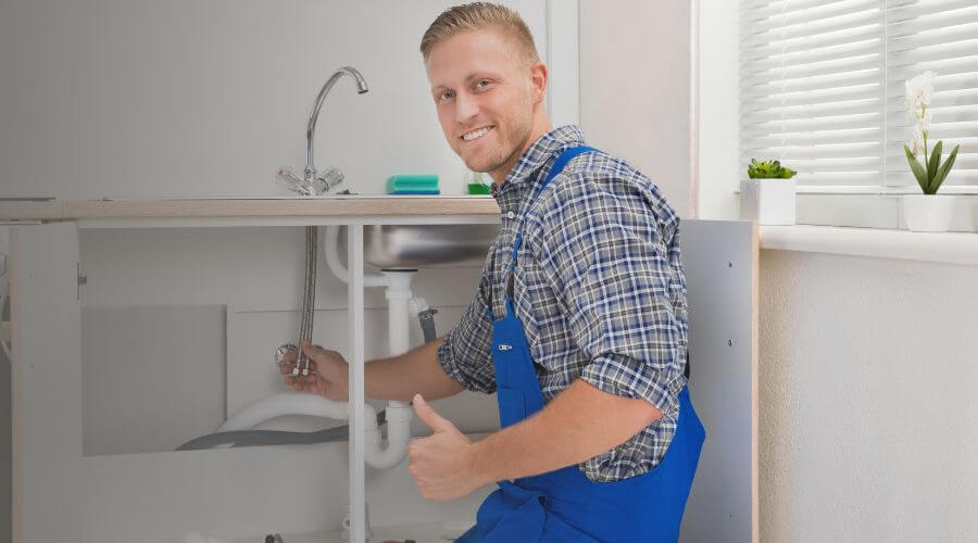 Professional bathroom faucet installation in Manor, TX